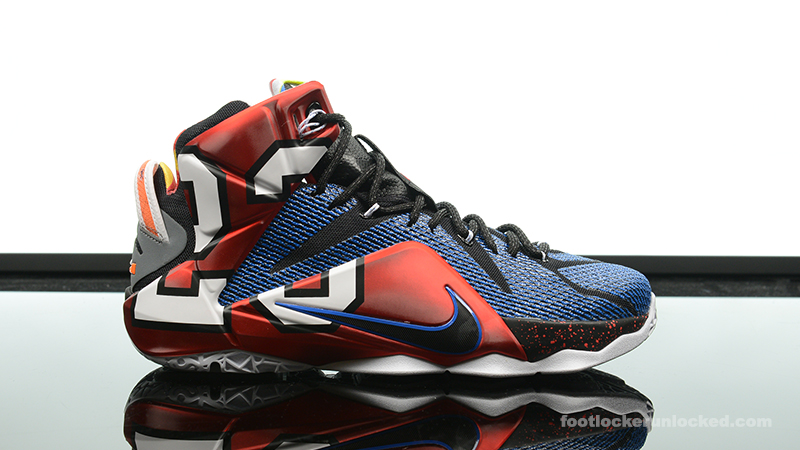 lebrons shoes foot locker