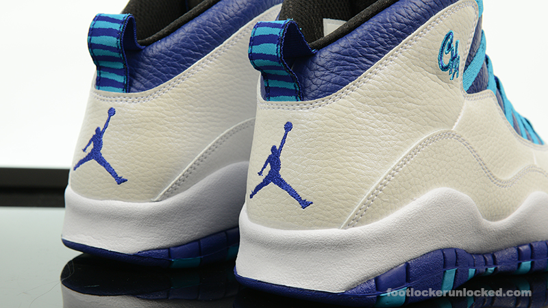 Air Jordan 10 Retro “Charlotte” – Foot 