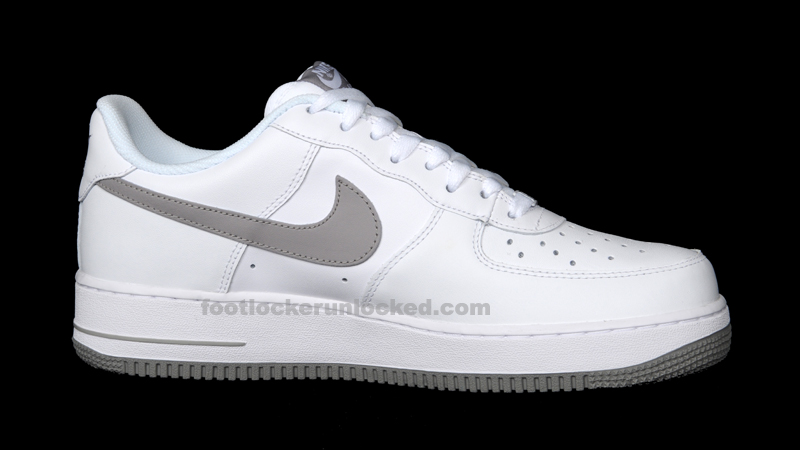 Nike Air Force 1 White/Grey – Foot 