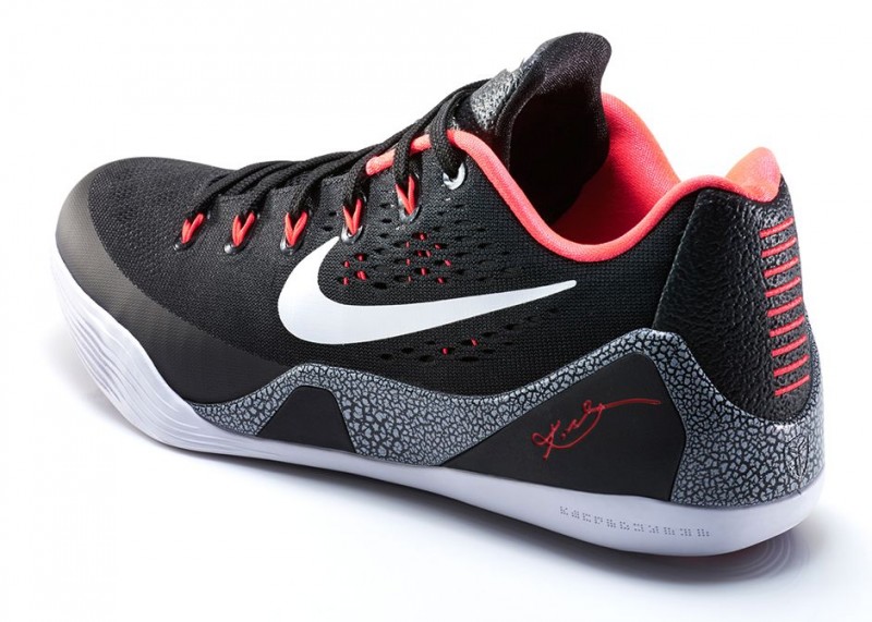 Nike Kobe 9 EM “Laser Crimson” – Foot 