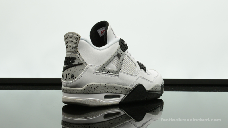 Air Jordan 4 Retro “Cement” – Foot 